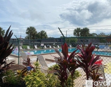 2911 Pecan Avenue - Photo Thumbnail 5