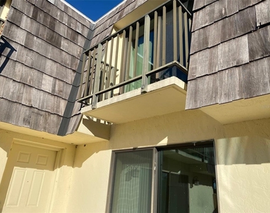 2911 Pecan Avenue - Photo Thumbnail 3
