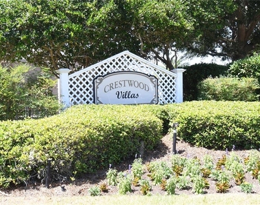 2372 Travis Place - Photo Thumbnail 14