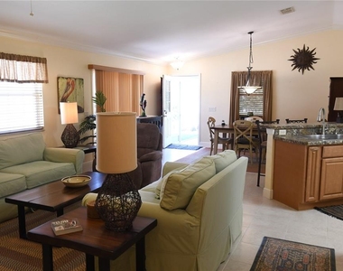 2372 Travis Place - Photo Thumbnail 5