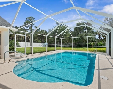 14 Colechester Lane - Photo Thumbnail 2