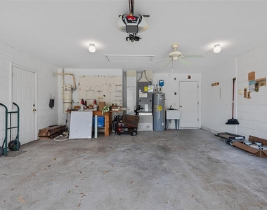 14 Colechester Lane - Photo Thumbnail 49