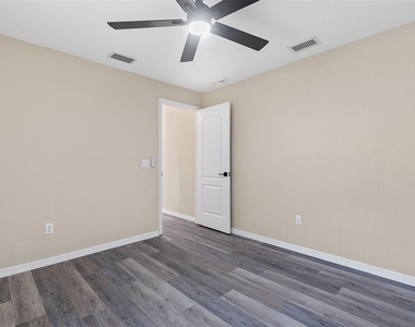 14 Colechester Lane - Photo Thumbnail 38