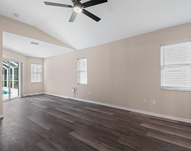14 Colechester Lane - Photo Thumbnail 24