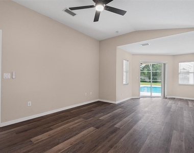 14 Colechester Lane - Photo Thumbnail 25