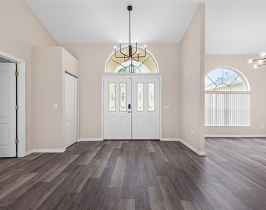 14 Colechester Lane - Photo Thumbnail 8