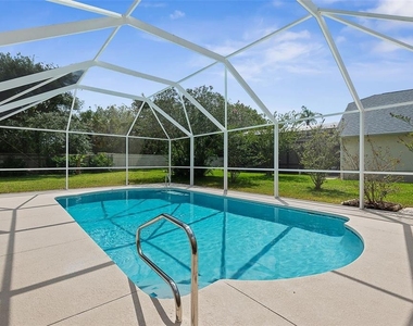 14 Colechester Lane - Photo Thumbnail 42