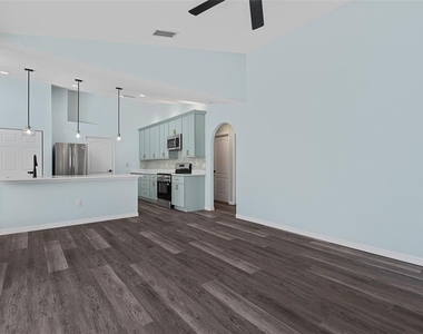 14 Colechester Lane - Photo Thumbnail 22