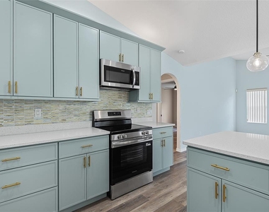 14 Colechester Lane - Photo Thumbnail 19