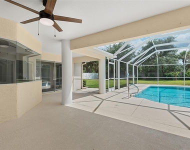 14 Colechester Lane - Photo Thumbnail 40