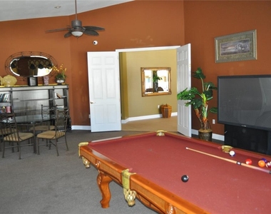 4600 E Moody Boulevard - Photo Thumbnail 14