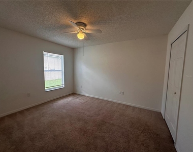 33 Rybark Lane - Photo Thumbnail 17