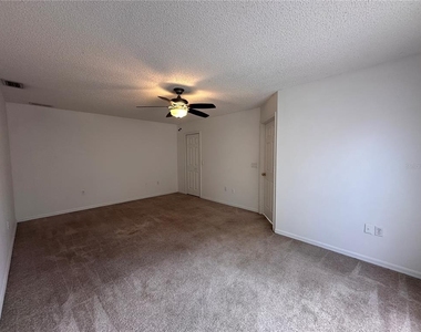 33 Rybark Lane - Photo Thumbnail 11