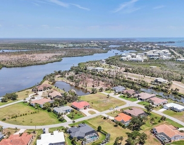 11 Amberjack Lane - Photo Thumbnail 39