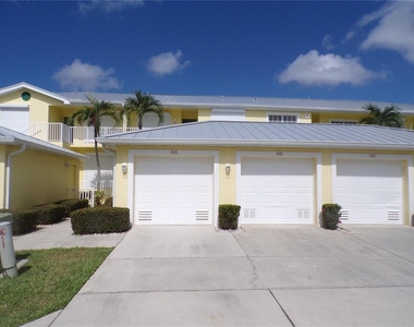 2000 Bal Harbor Boulevard - Photo Thumbnail 59