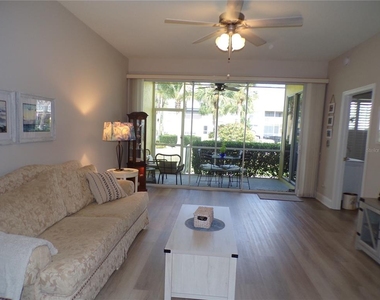 2000 Bal Harbor Boulevard - Photo Thumbnail 40