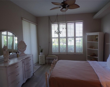 2000 Bal Harbor Boulevard - Photo Thumbnail 11