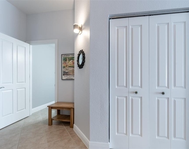 5116 Melbourne Street - Photo Thumbnail 7