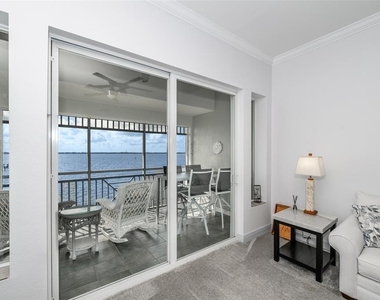 5116 Melbourne Street - Photo Thumbnail 11