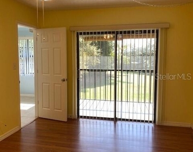 19505 Quesada Avenue - Photo Thumbnail 14