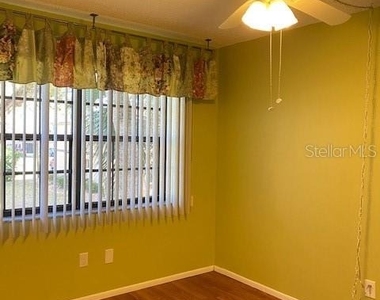 19505 Quesada Avenue - Photo Thumbnail 10