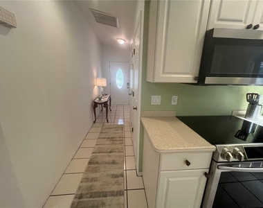 1314 Beacon Drive - Photo Thumbnail 8