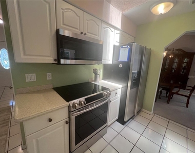 1314 Beacon Drive - Photo Thumbnail 7
