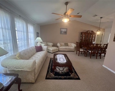 1314 Beacon Drive - Photo Thumbnail 4