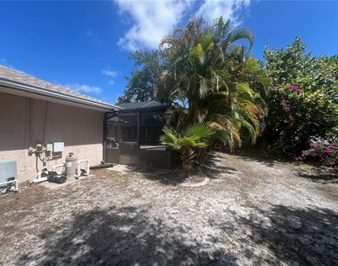1314 Beacon Drive - Photo Thumbnail 39