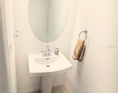 5686 Archipelago Street - Photo Thumbnail 5