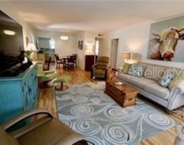 3835 Almeria Avenue - Photo Thumbnail 2