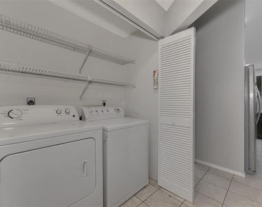 3026 Grafton Street - Photo Thumbnail 26