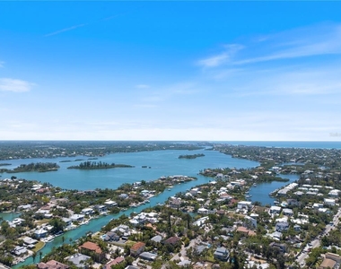 3919 Roberts Point Road - Photo Thumbnail 10