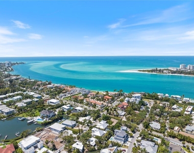3919 Roberts Point Road - Photo Thumbnail 4