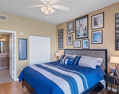 1064 N Tamiami Trail - Photo Thumbnail 20