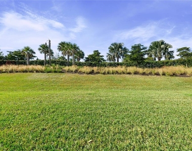 15672 Sacile Lane - Photo Thumbnail 44