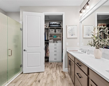 15672 Sacile Lane - Photo Thumbnail 24