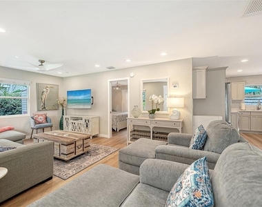 1773 Harmony Lane - Photo Thumbnail 3