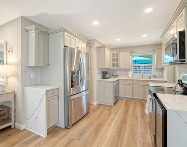 1773 Harmony Lane - Photo Thumbnail 12