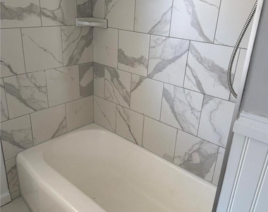2229 Rodgers Street - Photo Thumbnail 6