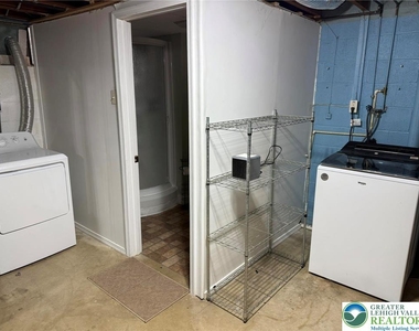 2229 Rodgers Street - Photo Thumbnail 13