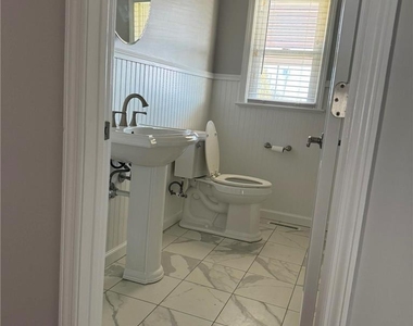 2229 Rodgers Street - Photo Thumbnail 5