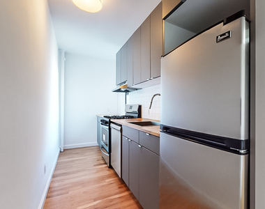 200 Haven Avenue - Photo Thumbnail 3
