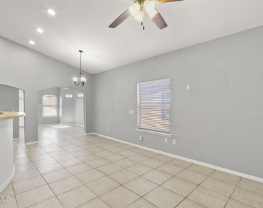 3269 Maple Point Drive - Photo Thumbnail 12