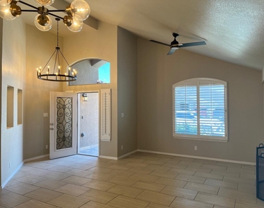 12624 Paseo Rae Avenue - Photo Thumbnail 2