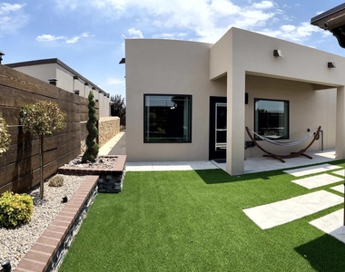 14231 Richard Wiles Avenue - Photo Thumbnail 26