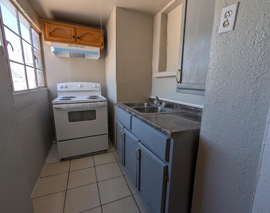 210 Main Street - Photo Thumbnail 8