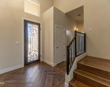 972 Pellegrino Avenue - Photo Thumbnail 16