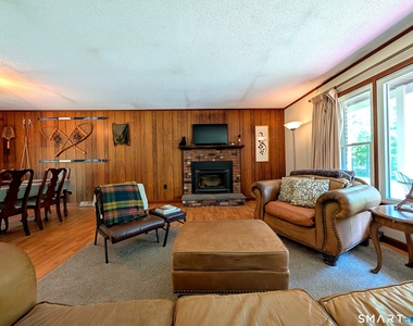 17 Colebrook Road - Photo Thumbnail 7