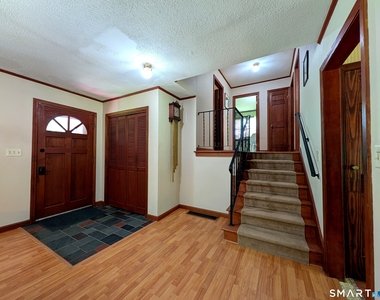 17 Colebrook Road - Photo Thumbnail 6